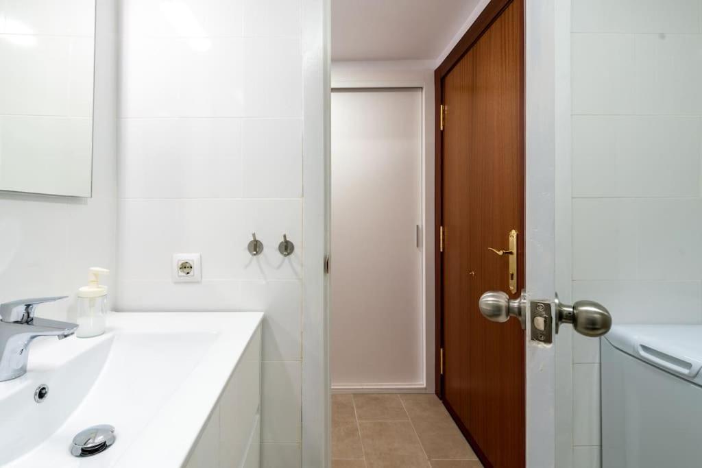 Estudio En Resitur By Thegoodtourist Seville Exterior photo